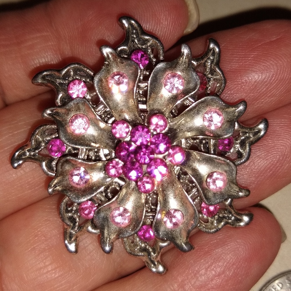 Pink stone brooch - Picture 2 of 3